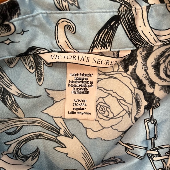Victoria’s Secret Satin PJ Set - Picture 4 of 10
